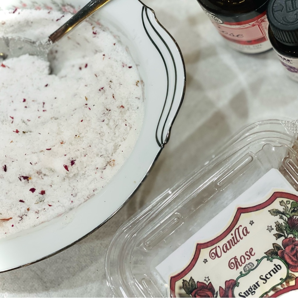 sugar scrubs gift pkg w essential oils, for mom, sis, daughter, etc, customize